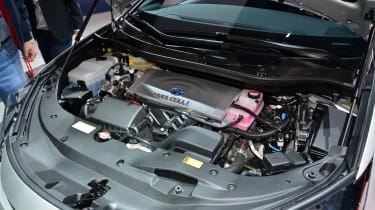 Hydrogen cars – mirai engine bay