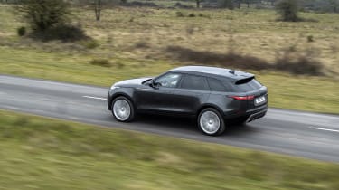 2021 Land Rover Range Rover Velar – rear pan