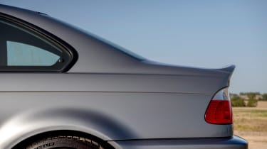 BMW M triple – CSL kink