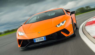 Lamborghini Huracán Performante front