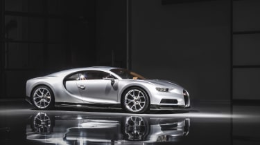 Bugatti Chiron evo - the hypercar and | of details 261mph | preview pictures