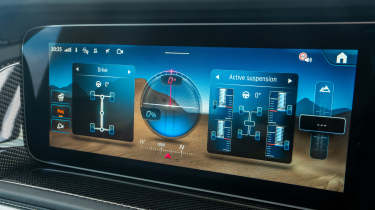 Mercedes-AMG G63 screen