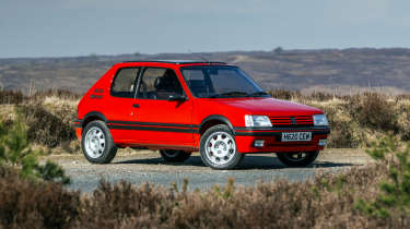 Peugeot 205 GTI – front
