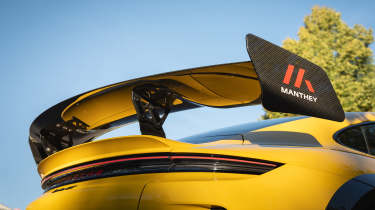 Porsche Taycan Turbo GT Manthey Kit