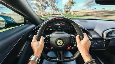 Ferrari Amalfi – interior