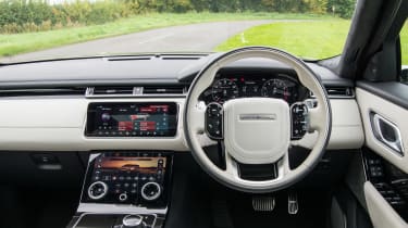 Range Rover Velar P380 First Edition - interior