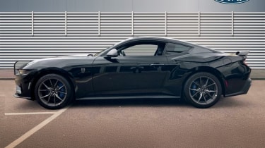 Ford Mustang Dark Horse
