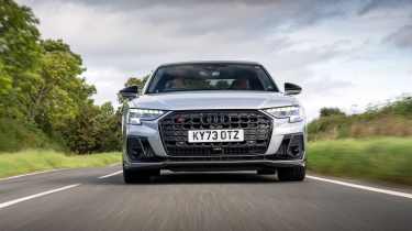 Audi S8 – front