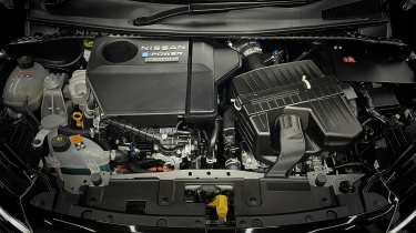 Nissan Aura Nismo RS – engine 