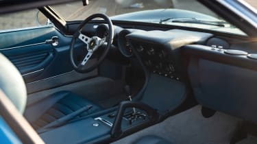 Lamborghini Miura SV interior 