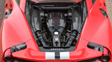 Ferrari 488 Pista – engine