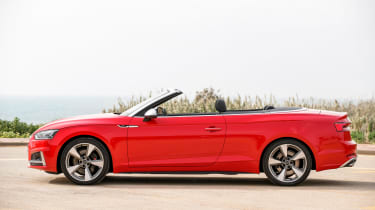 Audi S5 Cabriolet - side roof down