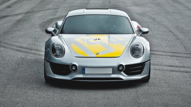 Porsche unseen mid-engined concept - nose