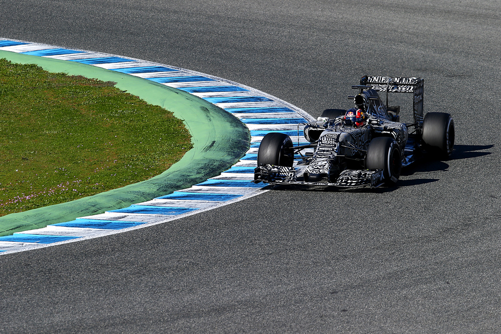 Formula 1 2015 - the cars in pictures | evo