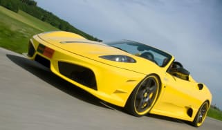 Novitec Ferrari 16m front track