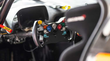 McLaren Artura GT4 – wheel