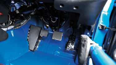 Nissan Skyline GT-R Calsonic pedals