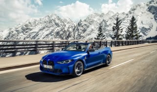 BMW M4 Competition Convertible – front tracking 3