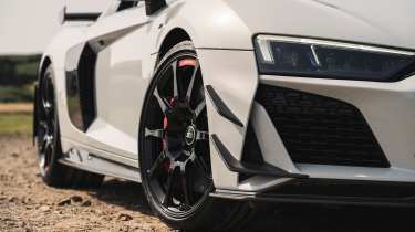 Audi R8 V10 GT RWD – front