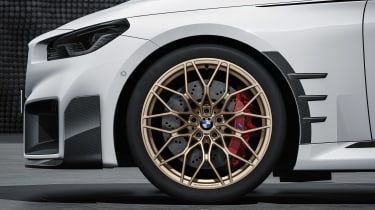 BMW M Performance parts BMW M2 – wheels gold