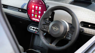 Mini Cooper S – interior