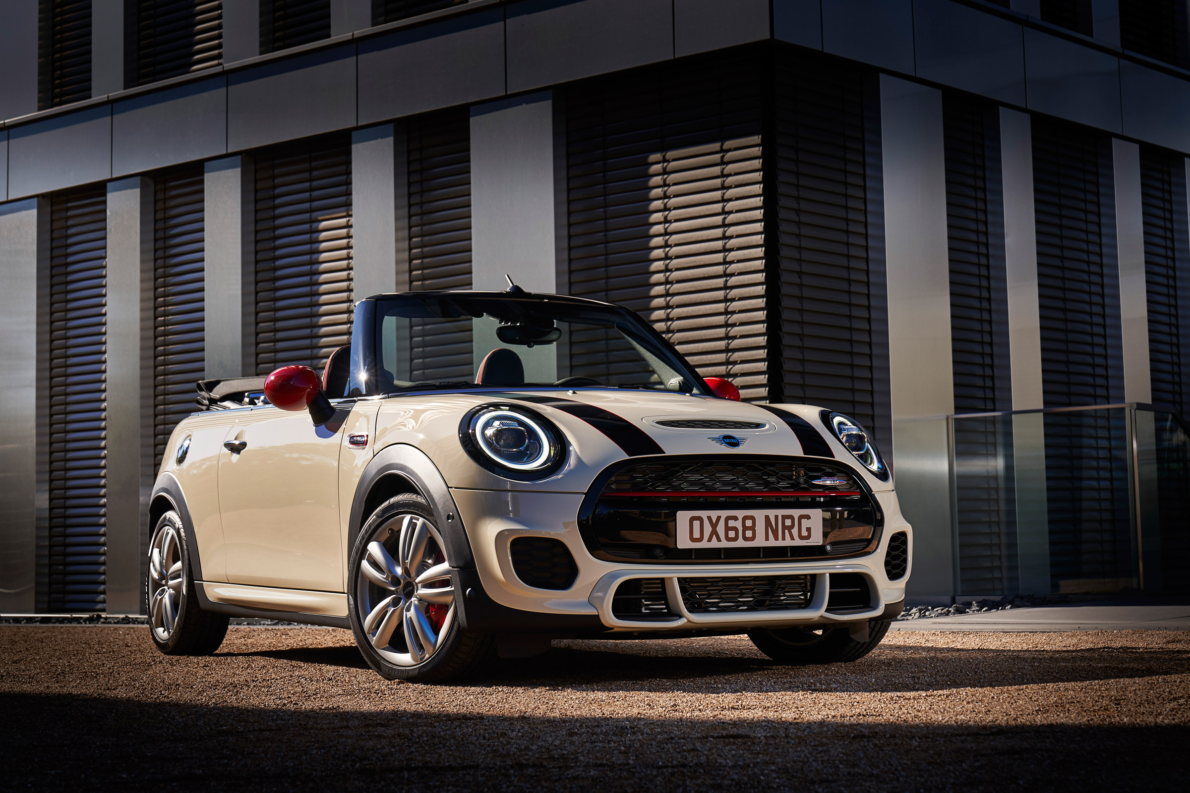 Mini John Cooper Works Review Prices Specs And 0 60 Time Evo