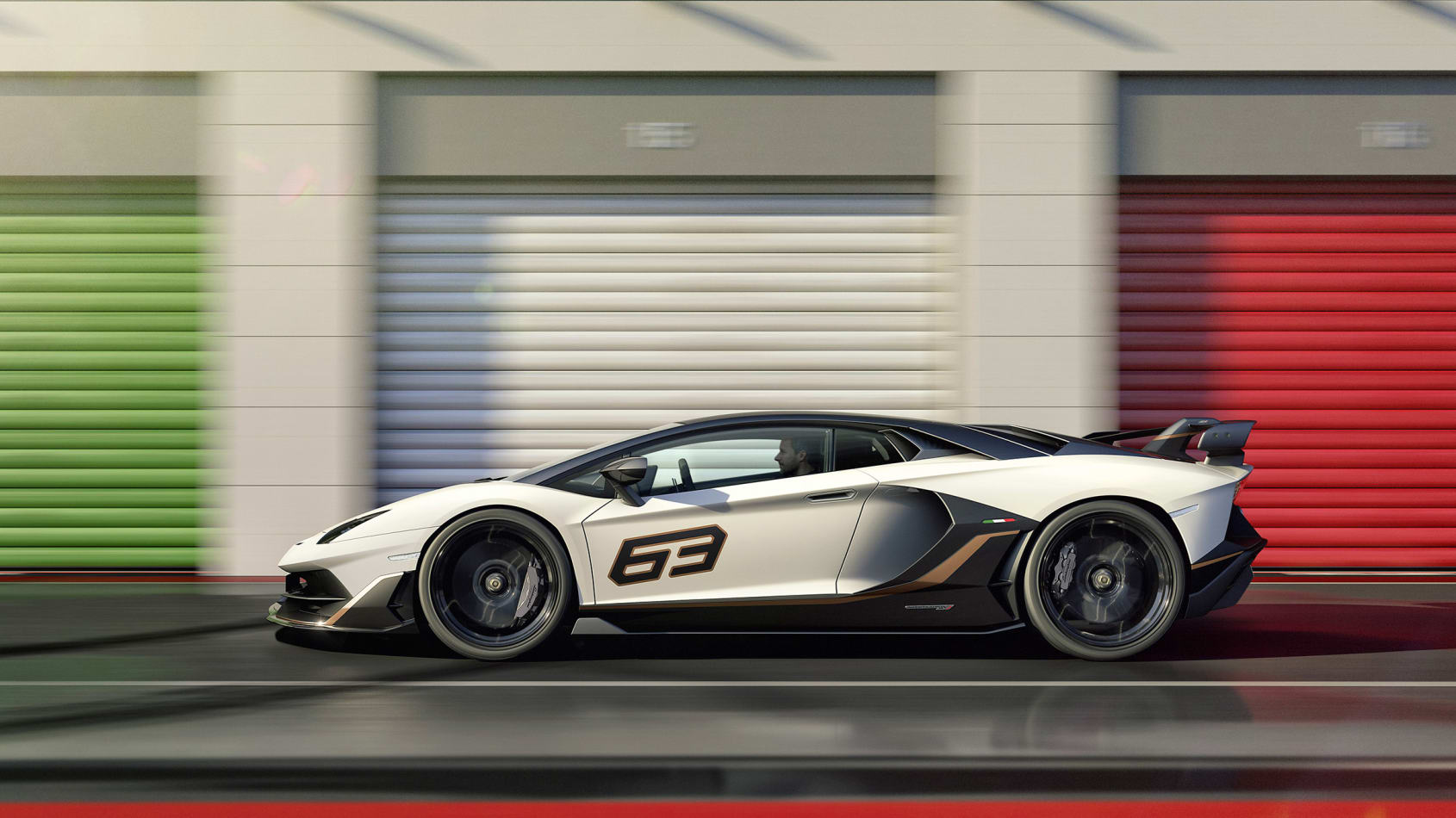 Lamborghini Aventador SVJ revealed - pictures | Evo