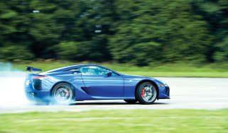 Lexus LFA