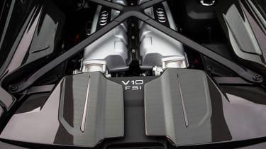 Audi R8 facelift review - engine