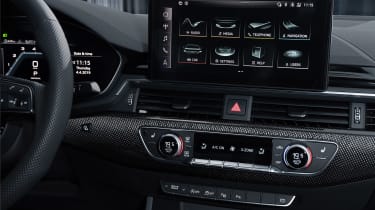 Audi S4 - dash