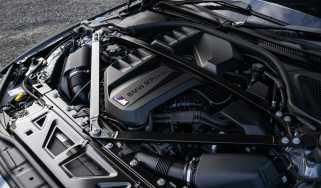 BMW M4 – engine