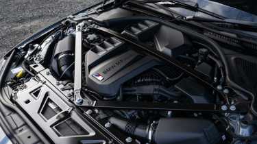 BMW M4 – engine