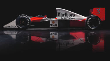 McLaren MP4/5B side