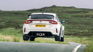 Honda Civic Type R (FL5) – pictures | evo