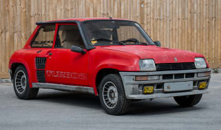 Renault 5 Turbo 2 Evolution Type 8221 – front quarter