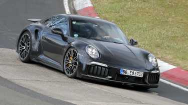 Porsche 911 Turbo spies