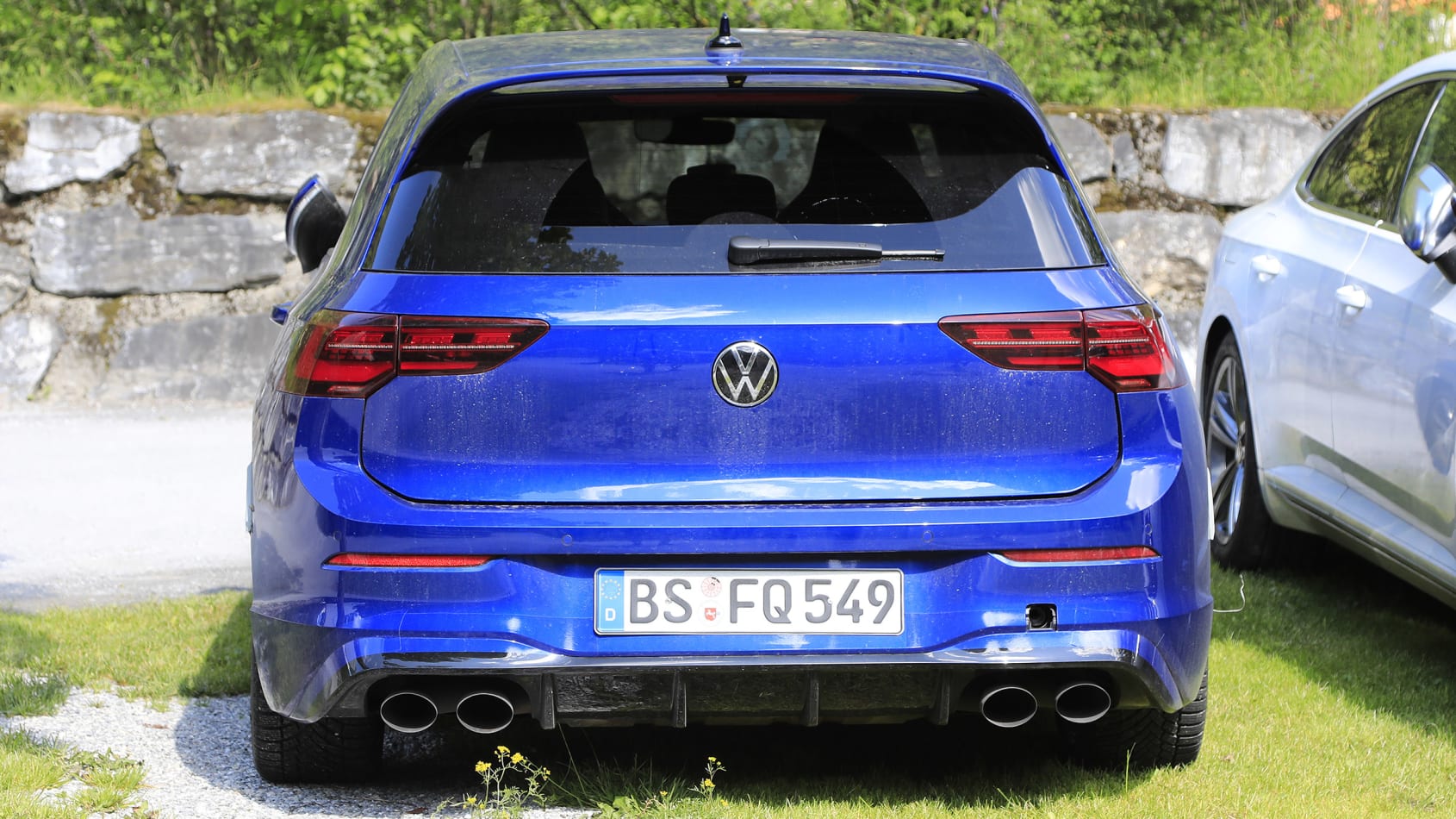 VW-Golf-R-006.jpg