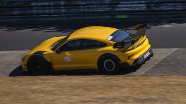 Porsche Taycan Turbo GT Manthey Kit