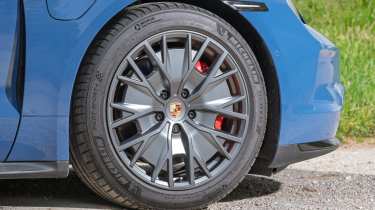 Porsche Taycan GTS wheels