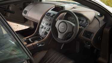Aston Martin DB9 interior