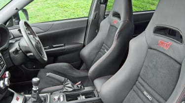 Subaru Impreza WRX STI MY08 review – seats
