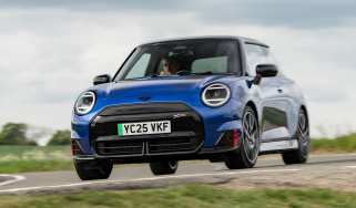 Mini JCW Electric – front