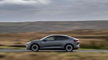Polestar 4 side
