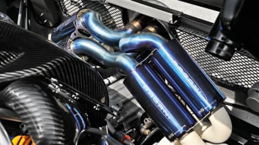 Pagani Zonda 760RS - the most extreme Zonda exhaust pipes
