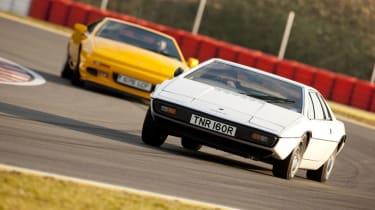 Lotus Esprit S1 vs Essex Turbo vs Sport 300 vs S4S vs GT3 vs Sport 350