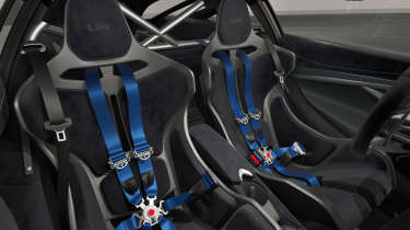 McLaren 750S Le Mans – interior