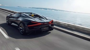 Bugatti Mistral – action – rear tracking