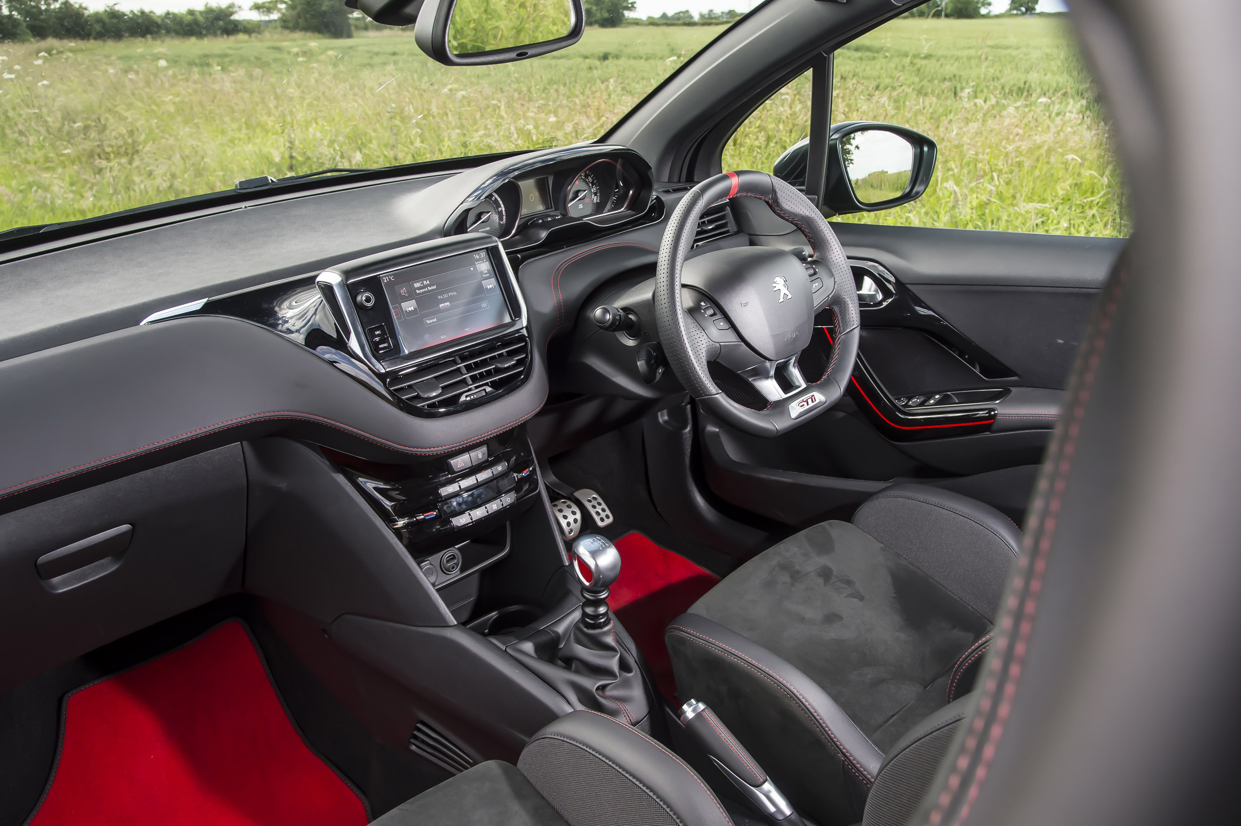 fusion Logical Compliment Peugeot 208 GTi and GTi by Peugeot Sport review - a return to 205 GTi form?  - Peugeot 208 GTi Interior and tech | evo