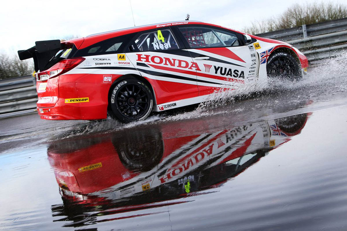 2014 British Touring Cars Season Launch Evo