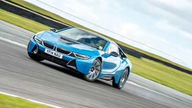 BMW i8 review